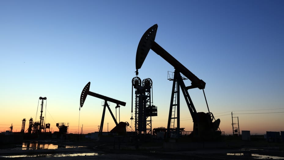 سقف بدهی توسط مجلس نمایندگان آمریکا قیمت نفت را افزایش می دهد