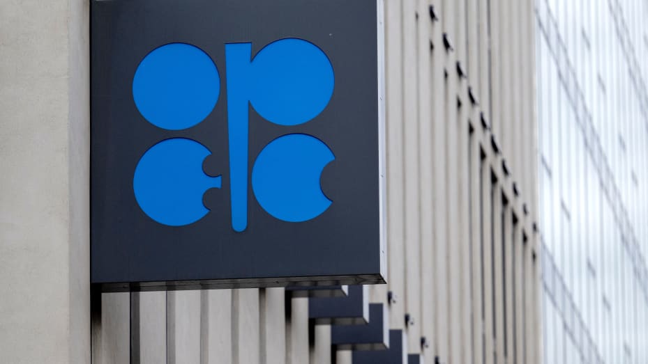 کاهش قیمت نفت به دلیل شایعات مربوط به جدایی اوپک
