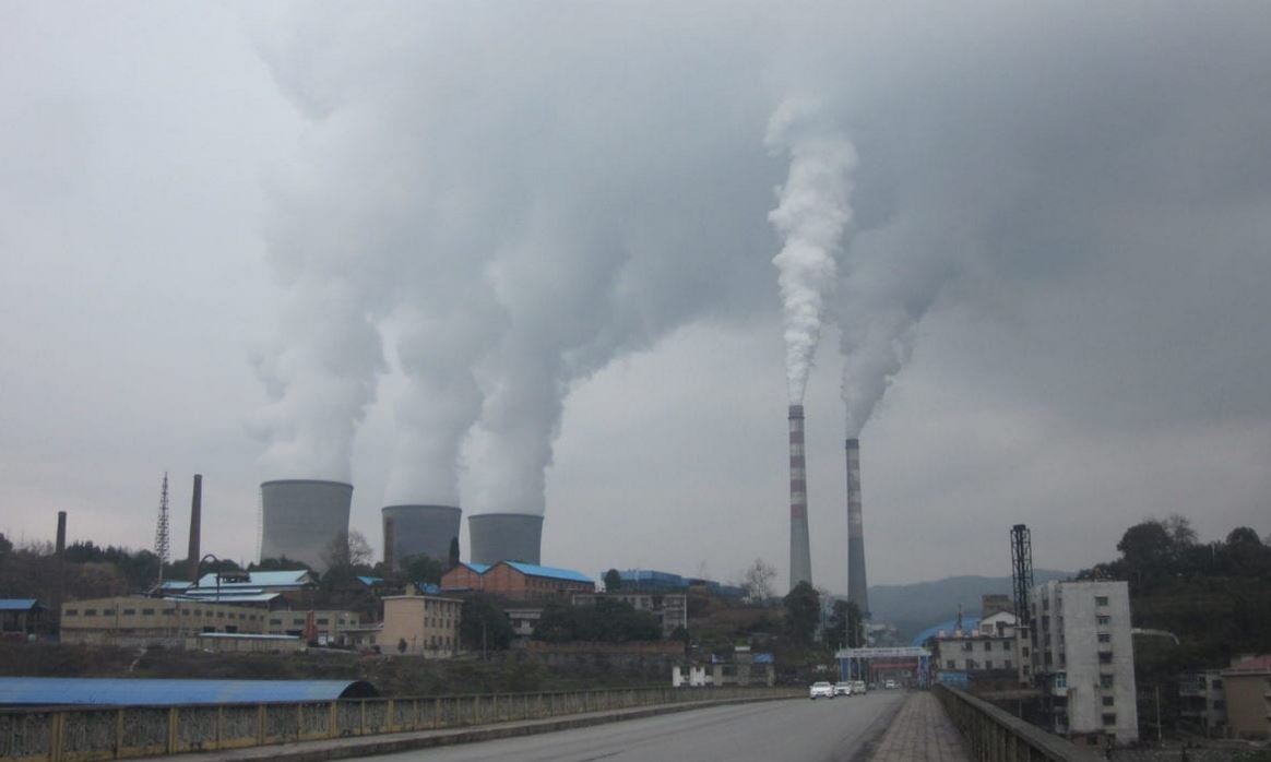 زغال سنگ هنوز در آسیا پادشاه است، اما انرژی های تجدیدپذیر در حال افزایش هستند
