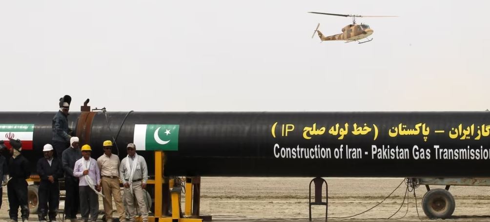 پاکستان ساخت خط لوله گاز صلح را آغاز می کند